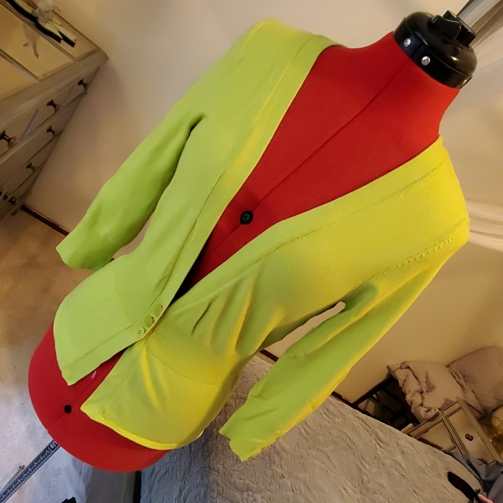 WALLIS size USA 4 lime green top cardigans